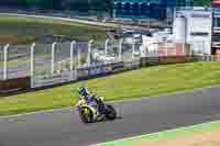 Advanced Group Yellow Bikes
